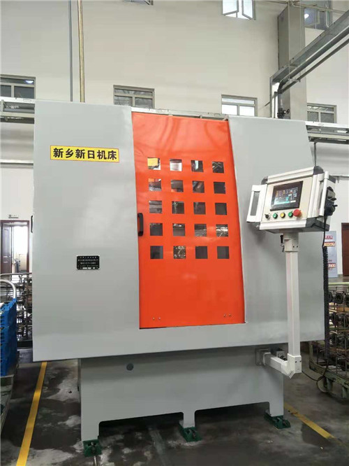 使用中心孔磨床，加工條件要重視